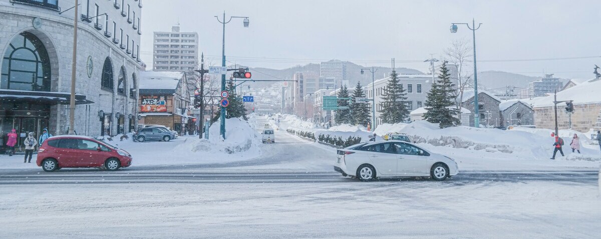 snowbanks blocking view intersection
